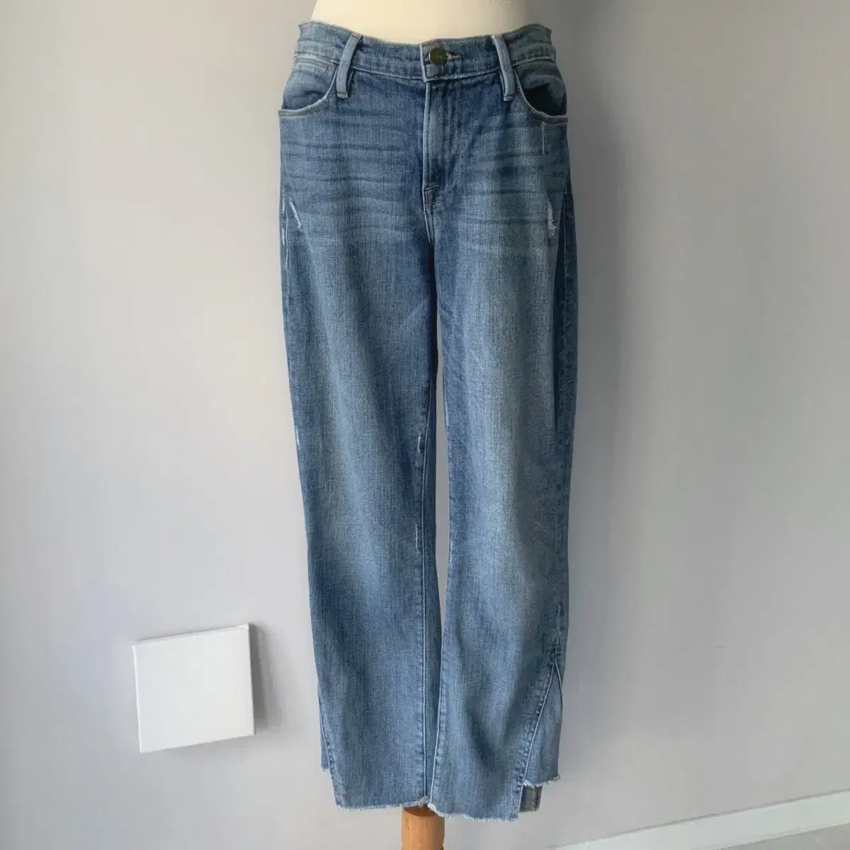 Somewhere Butter Cutting Half Denim Pants, size M #썸웨어 Somewhere Butter Cutting Half Denim Pants, size M #썸웨어